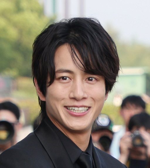 溝端淳平、一般女性と結婚 「皆さまのおかげで、このような人生の節目を迎えることができました」(中日スポーツ)