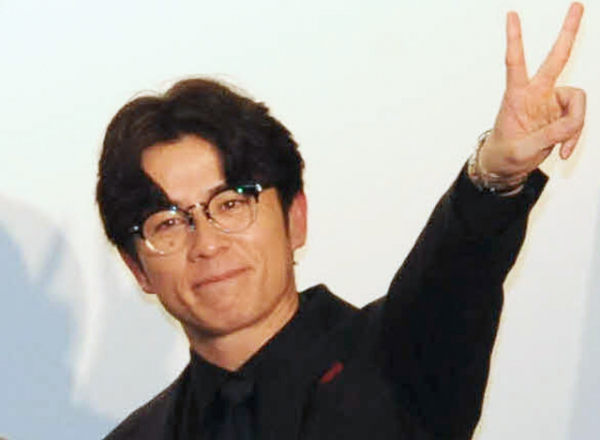 藤森慎吾、華やかな家族写真公開「41年独身を楽しんだので…」2025年は家族第一宣言(日刊スポーツ)