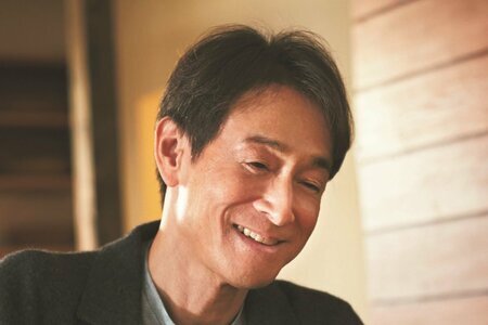 吉田栄作＆内山理名夫妻の鍋時間が優雅すぎる！雑誌「STORY」で夫婦ショット(LIMO)