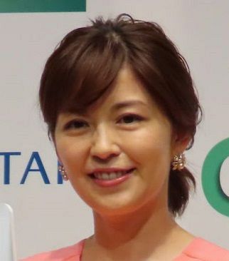 中野美奈子アナ、子連れ旅行　鳥取『バキバキ』スキー場ショットに「スキー行きたくなりました」「♪ロマンスの神様♪だよね」(中日スポーツ)