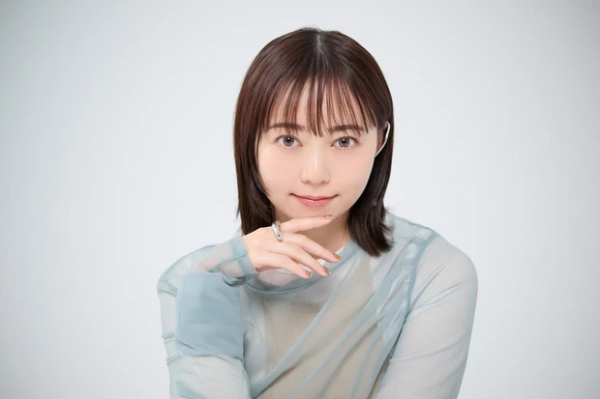 【私立恵比寿中学】安本彩花さんの愛用スキンケアは？「努力すればするほどキレイになるのがすごく楽しい！」(MAQUIA　ONLINE)