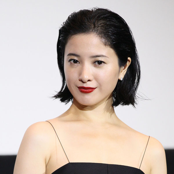 吉高由里子に次回作「濡れ場」復活の衝撃情報！ NHK大河「光る君へ」不発で捲土重来か？(日刊ゲンダイDIGITAL)