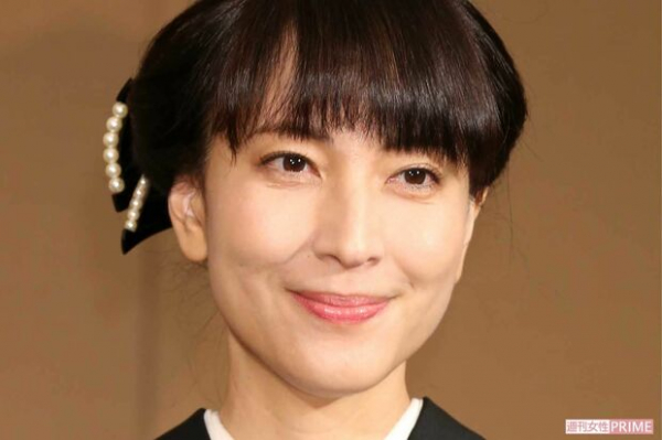 鈴木杏樹、“オン眉ぱっつん前髪”に「55歳でこれはキツい…」仲良しの“たっくん”と2ショット披露(週刊女性PRIME)