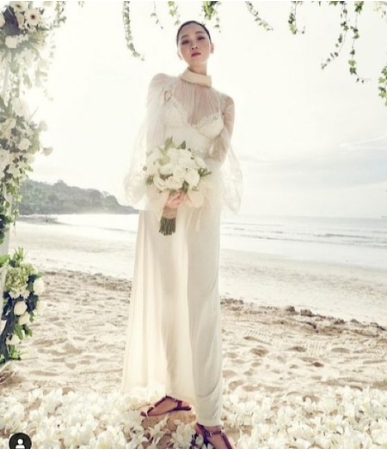 “結婚6周年“チャン・ユンジュ、「生まれ変わっても私と結婚するの？」(WoW!Korea)