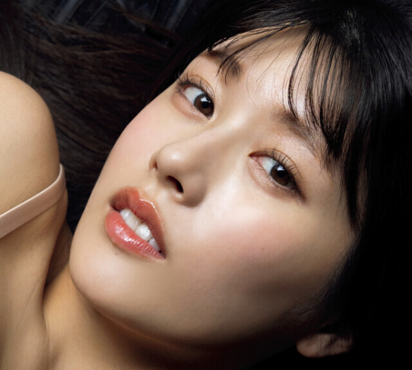 アイドルグループ「あまいものつめあわせ」のHカップメンバー・ちとせよしの「大食い企画で体重増。10kgカラダを絞って撮影に臨みました！」(週プレNEWS)