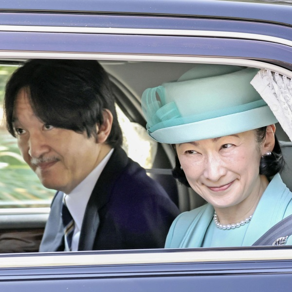 小室圭さん母・佳代さん まさかの「自伝本」出版に宮内庁が困惑…“魂の訴え”で秋篠宮家にまた逆風か(日刊ゲンダイDIGITAL)
