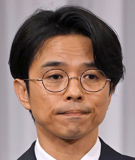 井ノ原快彦（48）「特捜9」終了でも盤石　妻・瀬戸朝香（48）との「アンサンブル」は…(文春オンライン)