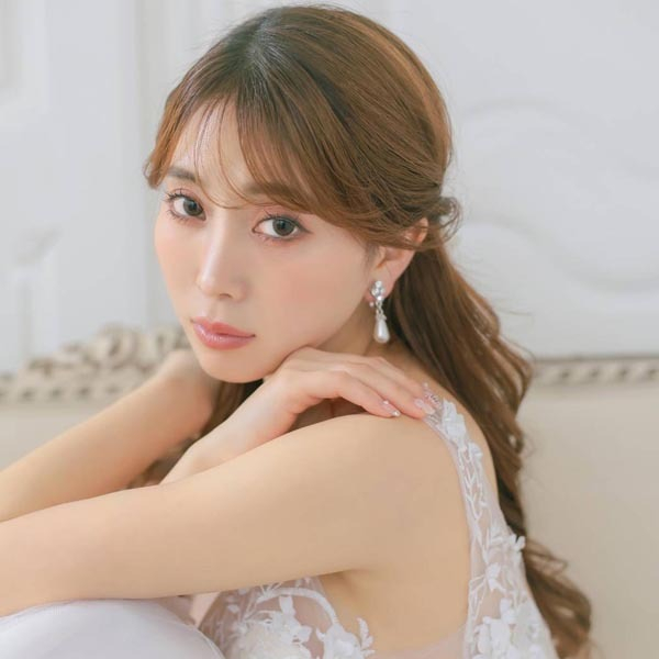 森咲智美さんはグラドル引退でも人気絶大 「“グラビア”講師をやってみたい。業界への恩返しです」【死ぬまでにやりたいこれだけのこと】(日刊ゲンダイDIGITAL)