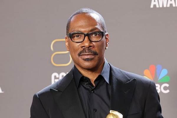 エディ・マーフィがスパイ映画「Blue Falcon」に主演(映画.com)