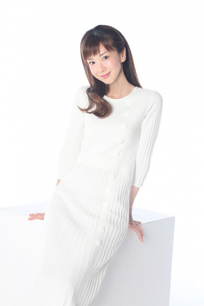 ほしのあきが８年ぶりにメディア登場！　自身のグラビアを振り返る「きっと顔の印象と体のバランスが違うし、年齢もあって、そのギャップが良かったのかな」(週プレNEWS)