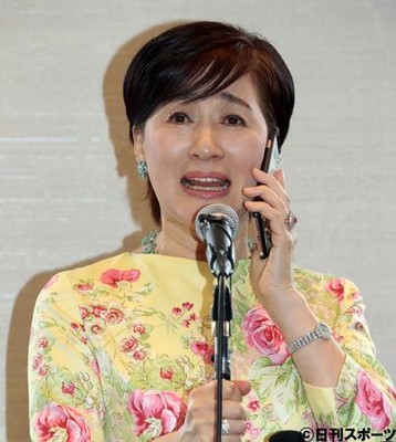 松居一代、米朝首脳会談ホテル「例の問題の女性と」（日刊スポーツ）