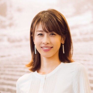 元フジテレビアナが10カ月ぶりインスタ更新にファン騒然、ワンピースドレス姿に「き…キレイだ」「やっぱりあなたはスーパー綾子です」(西スポWEB OTTO！)