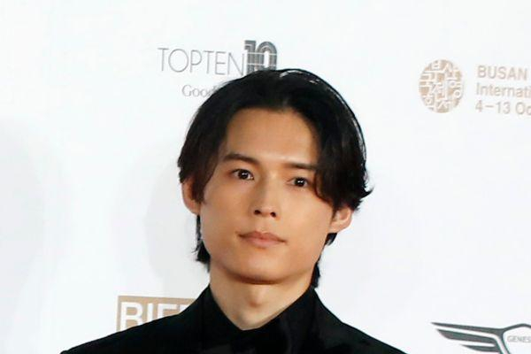 映画『ファーストキス　1ST KISS』観客動員数70万人、興行収入10億円突破の大ヒット！松村北斗の演技に「とにかく泣いた」「お芝居が上手」反響続々(映画チャンネル)