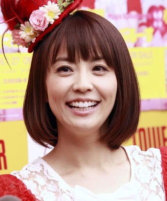 元気にブリッコ姿も…小林麻耶の“意味深ブログ”に心配の声（日刊ゲンダイDIGITAL）