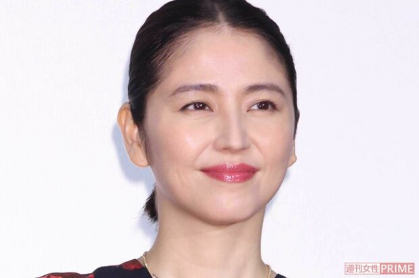 「熟女感出てきた」長澤まさみ、大胆衣装が話題も本人は加齢を楽しむ“自分のほうれい線が好き”(週刊女性PRIME)