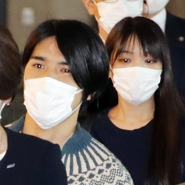 小室佳代さんは眞子さんを「配偶者」と呼び、秋篠宮さまは圭さんを「夫の方」と呼ばれ…自伝本が深めたミゾ(日刊ゲンダイDIGITAL)