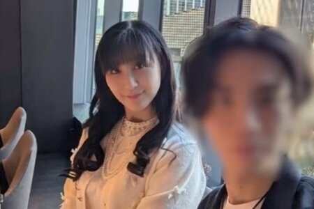 32歳差夫婦に見えない！63歳妻＆31歳夫が麻布おしゃれデート♥年上妻の清楚なホワイトコーデにうっとり(LIMO)