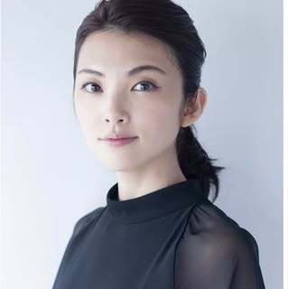 「なっちゃん」初代キャラ44歳女優　映画〝不倫〟ショットに「素敵な歳の重ね方」「大人の色気、深み感じる」と反響(西スポWEB OTTO！)