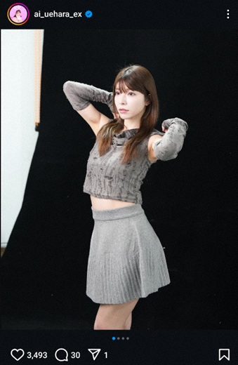 上原亜衣　ミニスカでの撮影オフショット公開に「超カワイイ」「スタイルいい」「とてもきれいです」(スポニチアネックス)