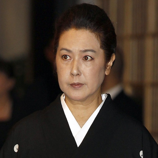 名取裕子もSNSで“なりすまし”被害に 瀬戸朝香、B’zも…“偽アカ”の裏で中高年が詐欺のエジキに(日刊ゲンダイDIGITAL)