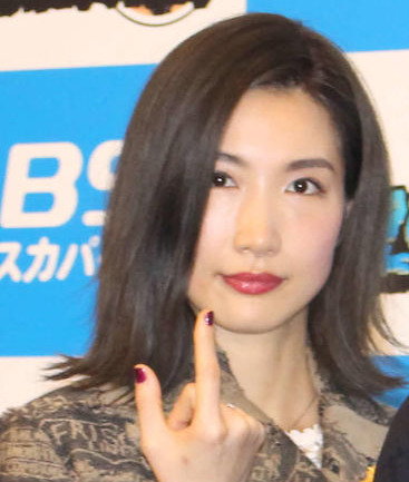 35歳女性ミュージシャン、芸人夫とのなれ初めに松岡昌宏「恋愛バラエティーは絶対やらせだと」(日刊スポーツ)