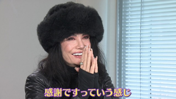 「100歳までパリコレ」モデル・カイヤがNYタイムズスクエアに登場！世界が熱視線を送る「美の秘訣」とは？演じていた“鬼嫁キャラ”(めざましmedia)