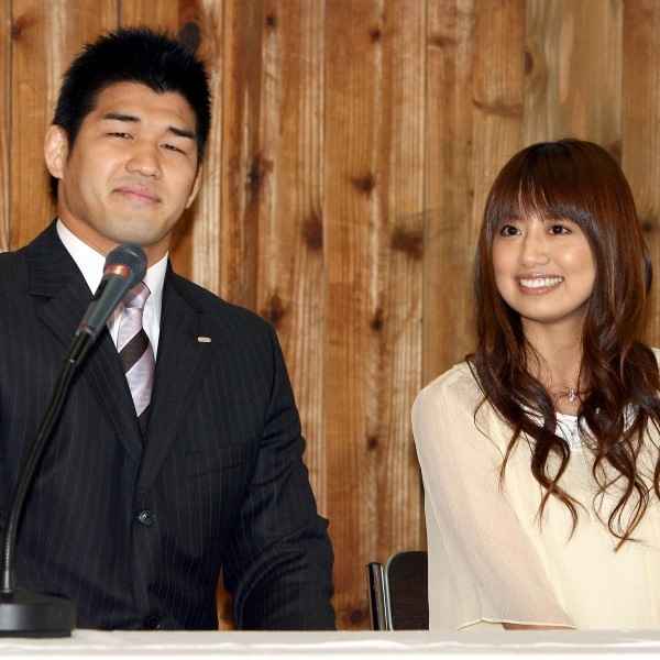 東原亜希の“黒帯バスローブ密会”乗り越えた「許す力」は佐々木希以上？ 経済的自立も目指す強心臓とたくましさ(日刊ゲンダイDIGITAL)