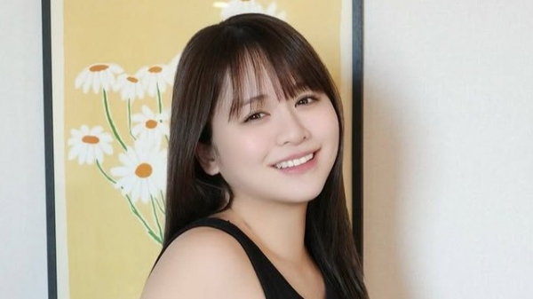 「急きょ帝王切開に」ゆうこす(30) 第1子出産！我が子との密着ショット公開「想像をはるかに超える愛しさ…」(めざましmedia)