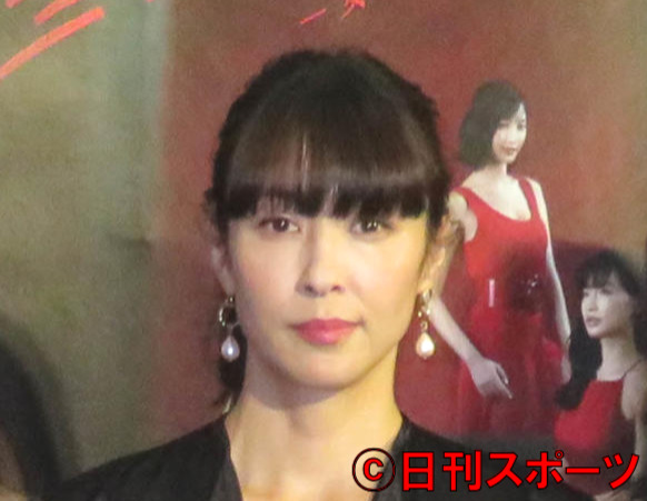水野美紀、夫唐橋充の誕生日祝うケーキ“大炎上”「律儀に歳の数だけ…」(日刊スポーツ)