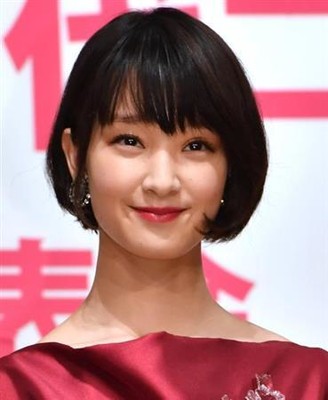 すでに新婚夫婦のよう！？　剛力彩芽、“モテ男”前澤社長との交際順調（夕刊フジ）