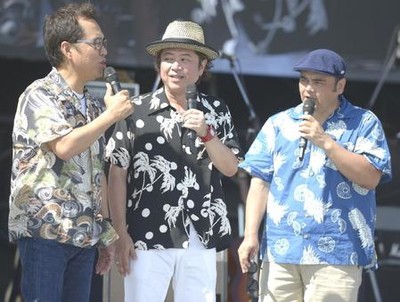 ＢＥＧＩＮ恒例沖縄うた開き「お盆やお正月みたい」（日刊スポーツ）