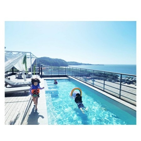 “ペク・ジョンウォンの妻”ソ・ユジン、子供たちとラグジュアリーヒーリング旅行(WoW!Korea)