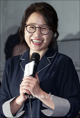 (朝鮮日報日本語版) 人気脚本家キム・ウンスク、離婚報道を否定（朝鮮日報日本語版）