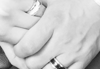 元「Click-B」キム・サンヒョク、恋人とのカップルリングを公開 「結婚はまだ…」（WoW!Korea）