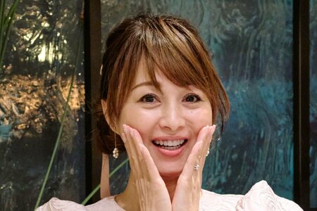 【歴代「おニャン子クラブ」メンバー美女ランキング】2位の渡辺美奈代を破った1位はナチュラルな雰囲気の人気メンバー！(LIMO)