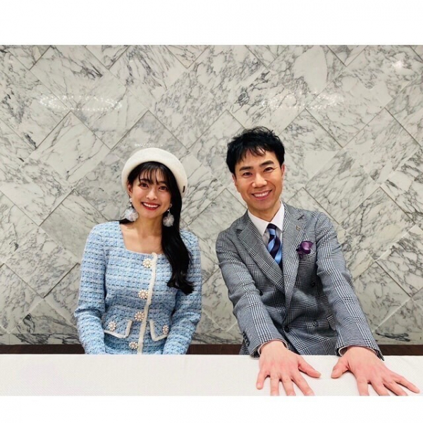 9歳年上お笑い芸人と電撃婚から19年…〝癒し系〟元グラドルの近影が話題に！「どこの学生さんですか？」「カワイイ♡」(西スポWEB OTTO！)
