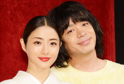 石原さとみ、峯田和伸と「ラブシーンできそう」　プレスリー熱唱に感激（シネマトゥデイ）