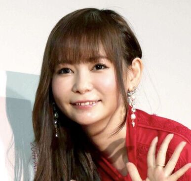 「メロンがまことちゃんみたいになってる」第１子妊娠発表の中川翔子、大好きキャラでの誕生日祝いに感激(スポーツ報知)