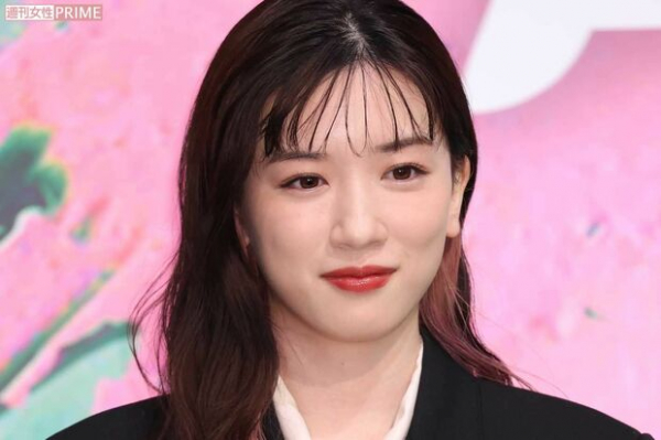 永野芽郁、映画舞台挨拶で“涙の謝罪”も反感「泣きたいのは奥さん」清純派イメージの完全崩壊(週刊女性PRIME)