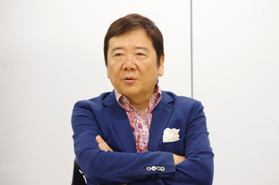 鴻上尚史「今回はわりと楽しめの舞台」（Lmaga.jp）