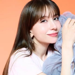 第1子出産から1年半…May J.〝カッコいいママ〟ショットに反響続々「美しさが増してる」「見たことない！」　欧州旅の模様をSNSで報告(西スポWEB OTTO！)