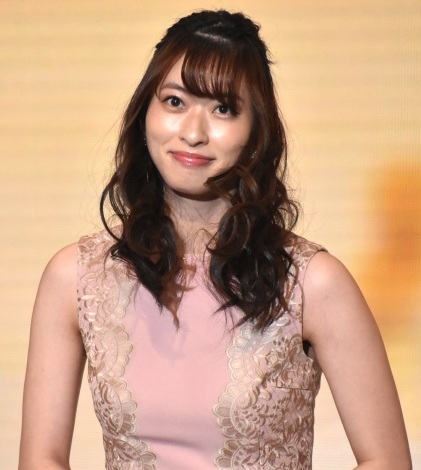 倉持由香が第1子男児出産を報告「名前は『湊』と名付ける予定です」(オリコン)