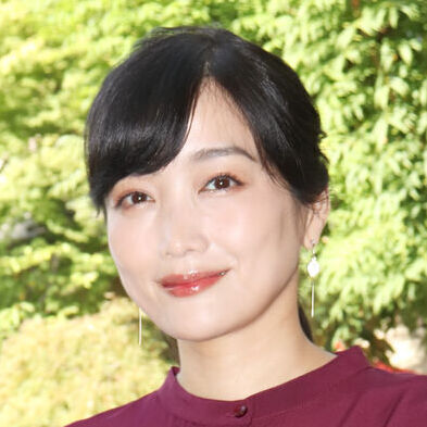 「久々に見た」“サトエリ”佐藤江梨子　４３歳の全身ショット二度見「ありゃ…」「誰だろうと」「鳥肌立った」(スポーツ報知)