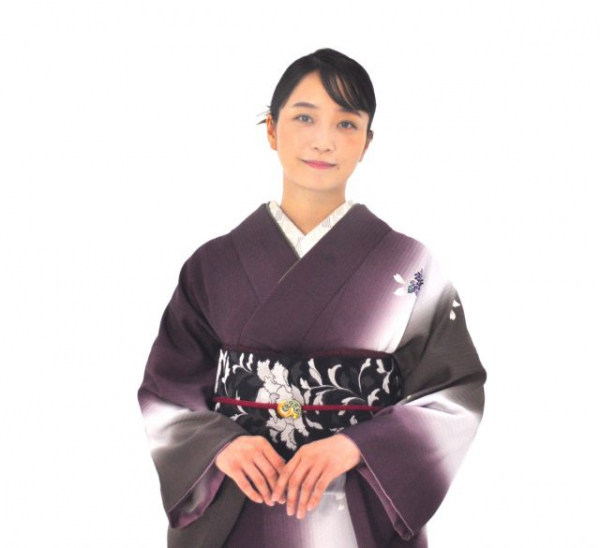 深川麻衣「いまさら聞けない疑問を、まどかが突っ込んで聞いているので、それを楽しんでいただけたらうれしいです」『ぶぶ漬けどうどす』【インタビュー】(エンタメOVO)