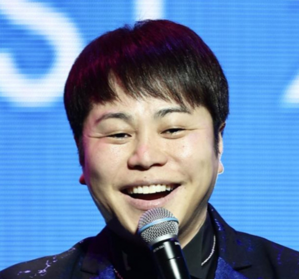 ノンスタ井上、離婚→ホスト転身の元高校生夫婦モデルに「色々と思う事はある！！」(日刊スポーツ)