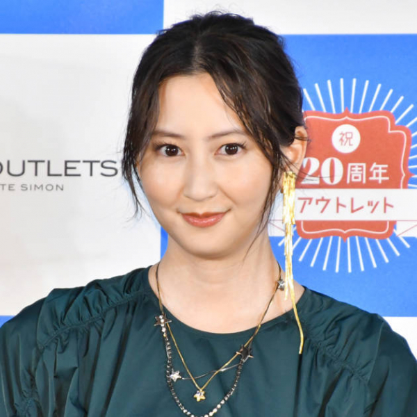 「細っ」河北麻友子、美脚を惜しみなく披露した“ショーパン姿”に絶賛の声「スタイル完璧すぎる！」(E-TALENTBANK)