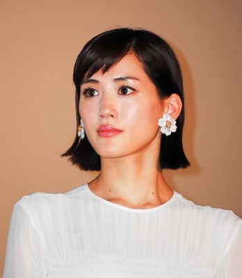 綾瀬はるか、新ドラマで「義母」になる　笑えて泣ける物語に期待（THE PAGE）