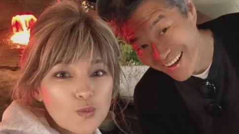 “出会って10日婚” 梅宮アンナ ウエディングドレス姿を披露!夫とのラブラブ2ショットを大量公開!「知り合って1ヶ月になります」(めざましmedia)