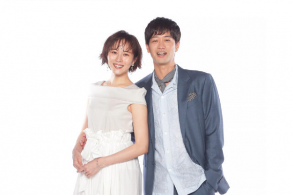 【インタビュー】ドラマParavi「にぶんのいち夫婦」 比嘉愛未「自分でも歯止めが利かなくなっていて怖いくらい」 竹財輝之助「比嘉愛未のはじけっぷりがすごいです」(エンタメOVO)