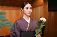 石原さとみの和装に「美しい」の声殺到、千葉雄大の新ヘアにも注目「高嶺の花」1話（cinemacafe.net）